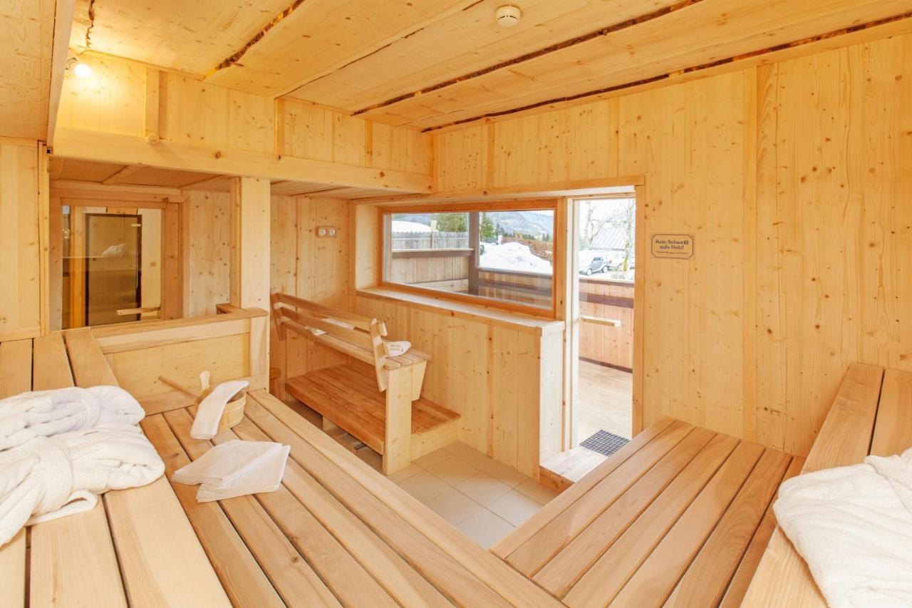 Appartement Predigstuhlblick Mit Indoorpool Und Sauna Bad Goisern Exteriör bild